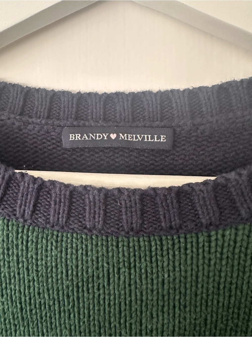 Brandy Melville Green & Navy Striped Crewneck Sweater - Picture 2 of 2
